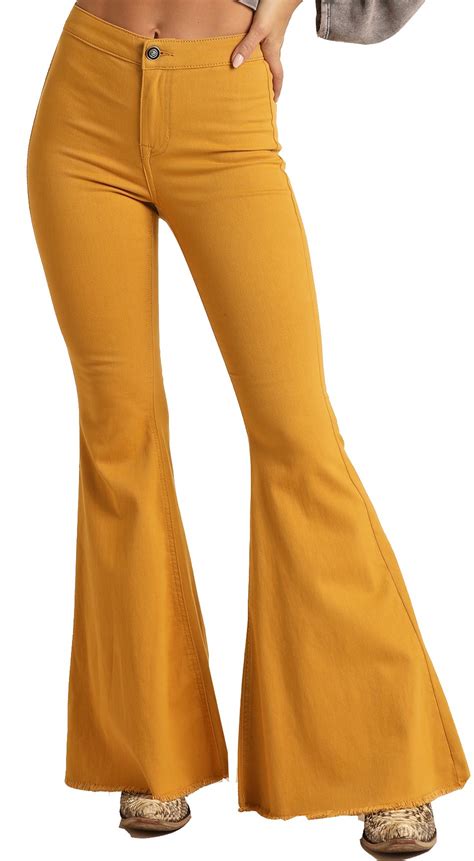 After a decade hiatus, bell-bottoms were reinvented as boot cut pants in the 1990s. Boot cuts mirrored the flared style of their predecessor, but with a smaller flare and a tighter fit from the knees up. Flare legs -- which offer a more relaxed fit than boot cuts but with the same flare -- have also succeeded the original bell-bottom style.